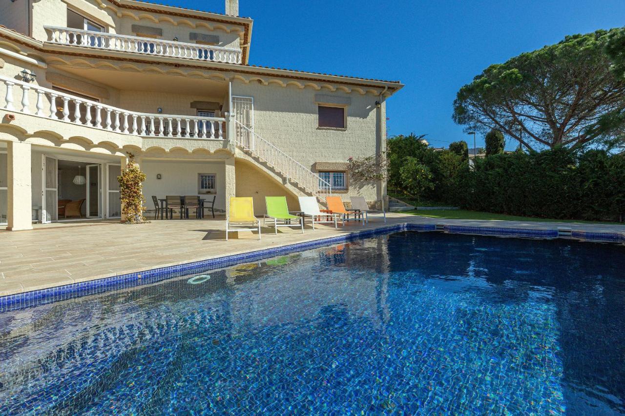 V013 - Villa Mas Isaac - Palau-Saverdera Exterior foto